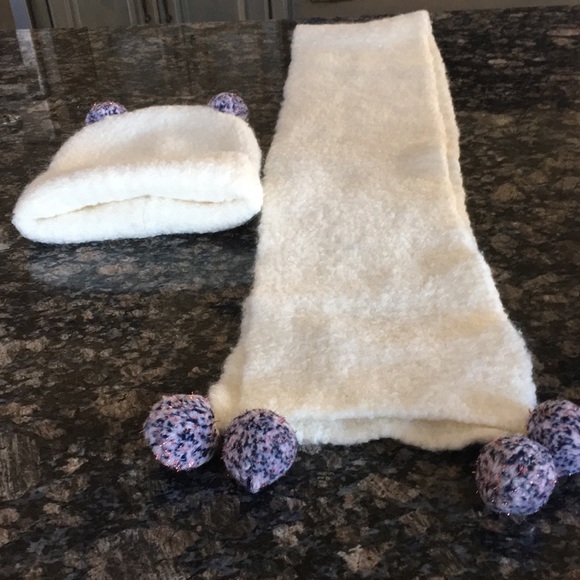 GIRLS CREWCUTS SCARF & HAT SET - Picture 4 of 8